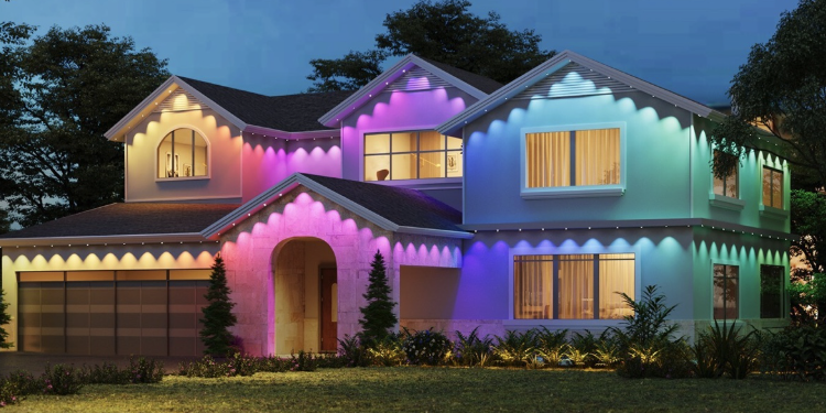 Permanent roofline lighting installation by Custom Lighting of Maryland